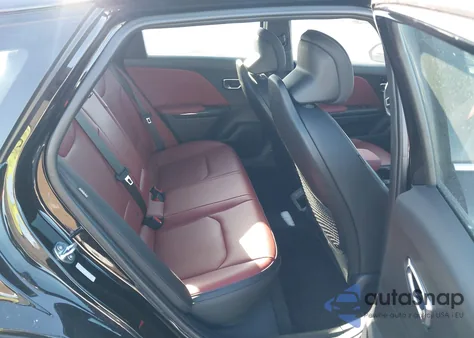 2025 Kia K4 Gt-Line Turbo z USA, uszkodzony, nr VIN 3KPFW4DCXSE157145